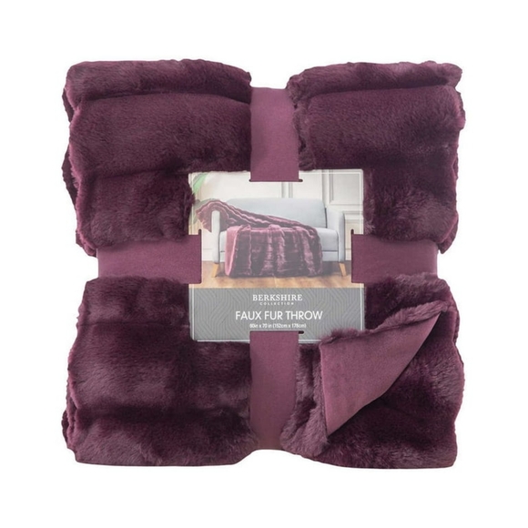 NEW! Berkshire Faux Fur Throw - 60in x 70in - Picture 4 of 7